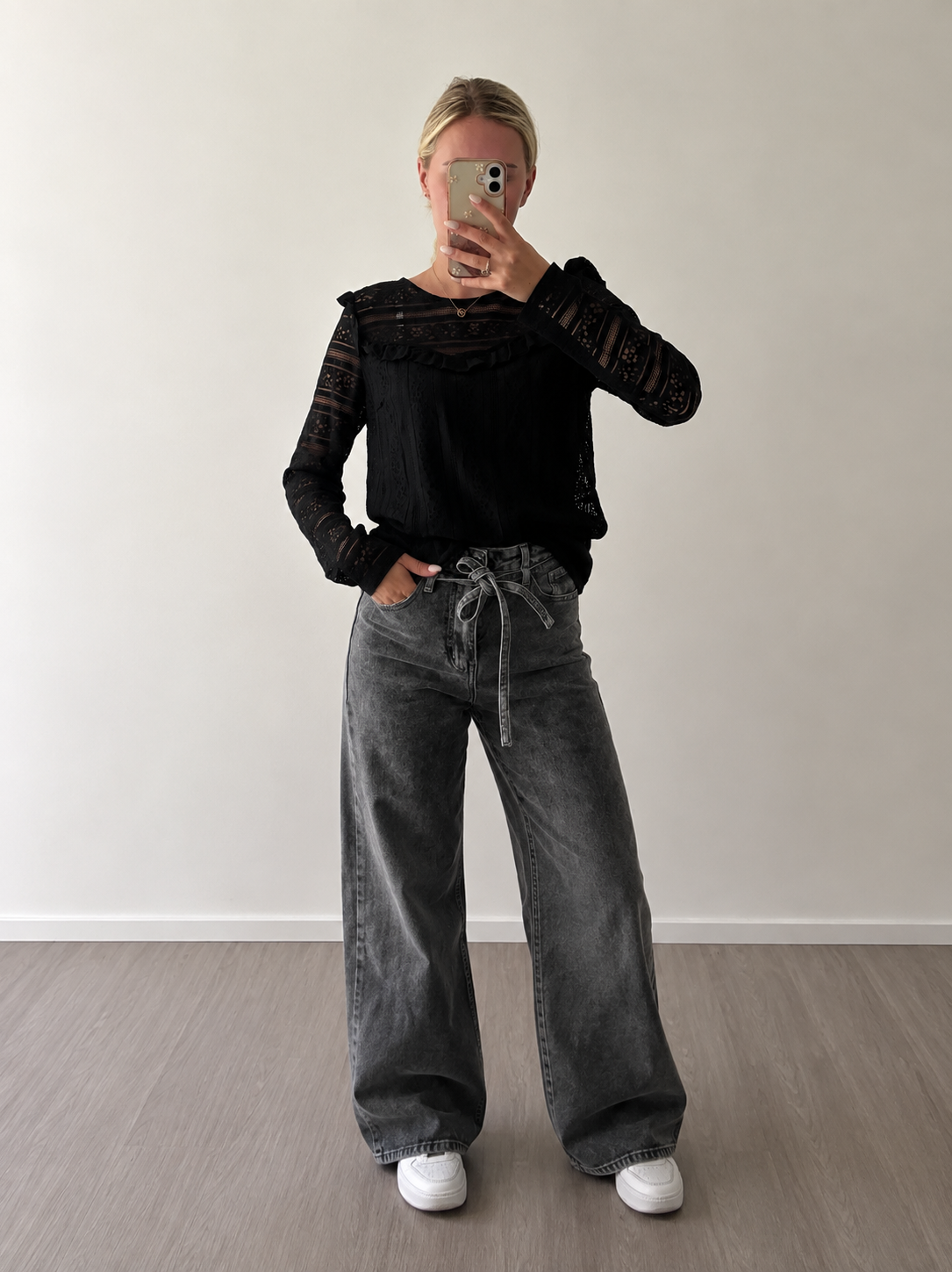 Belle lace blouse