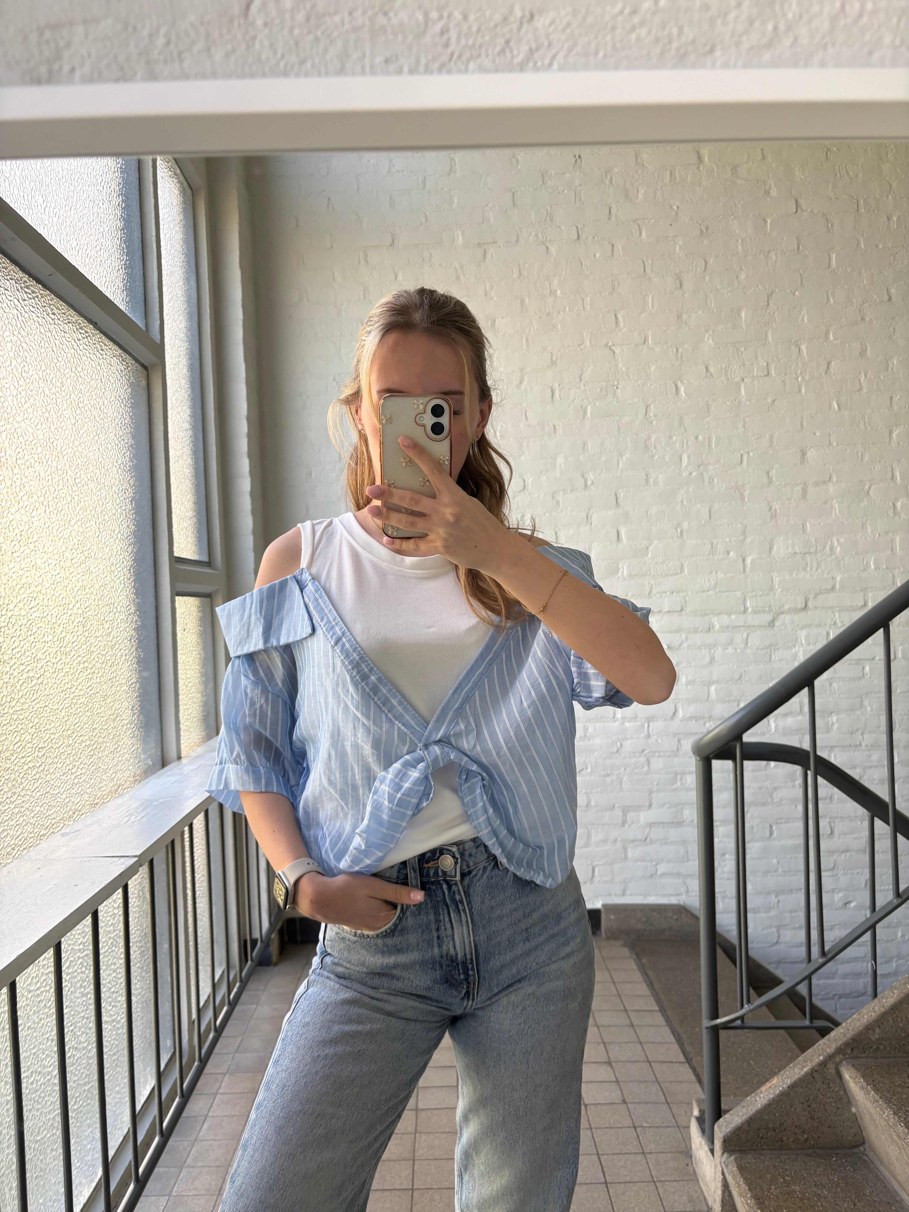 Blouse top