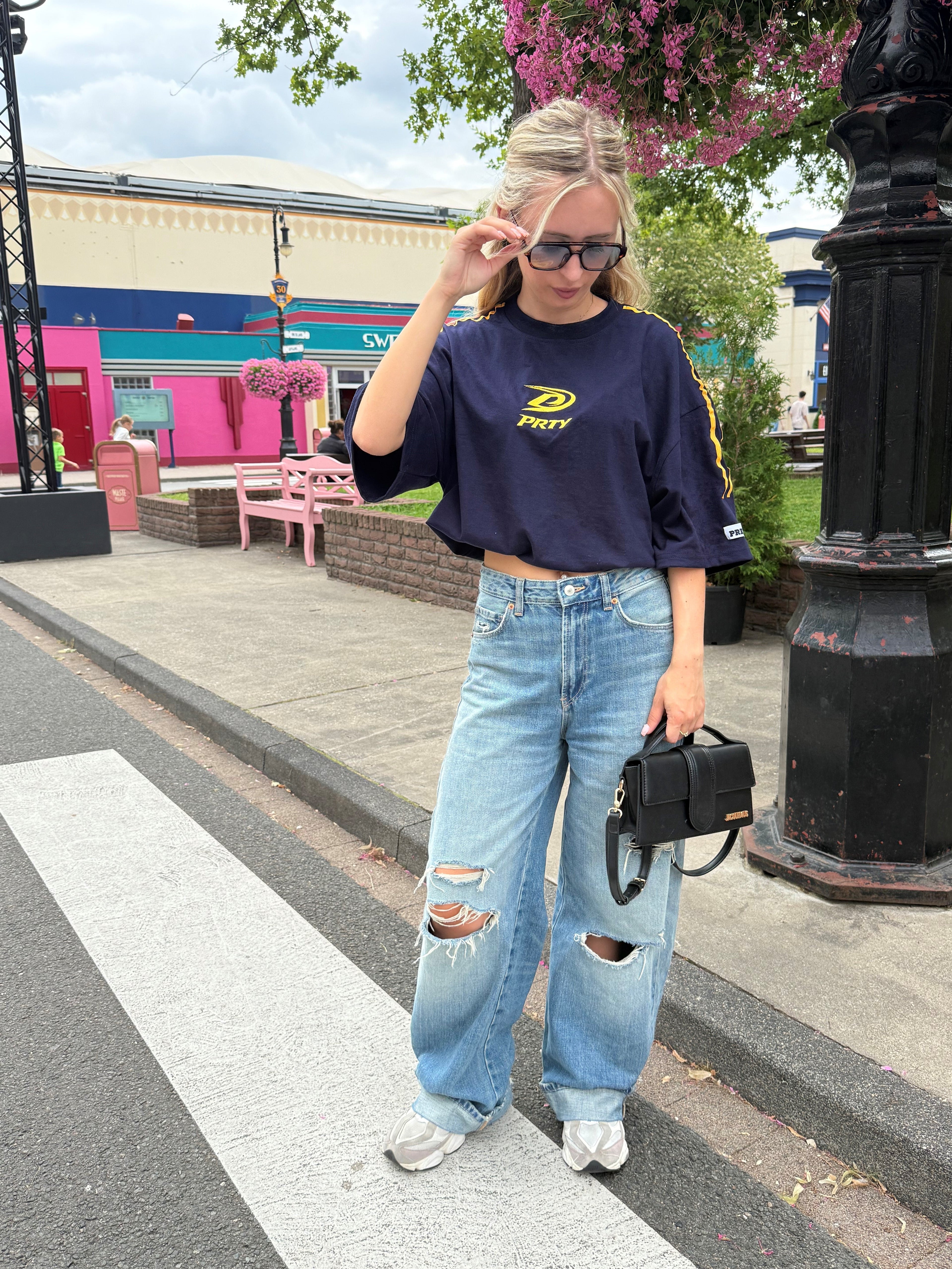 Priority shirt Chloe